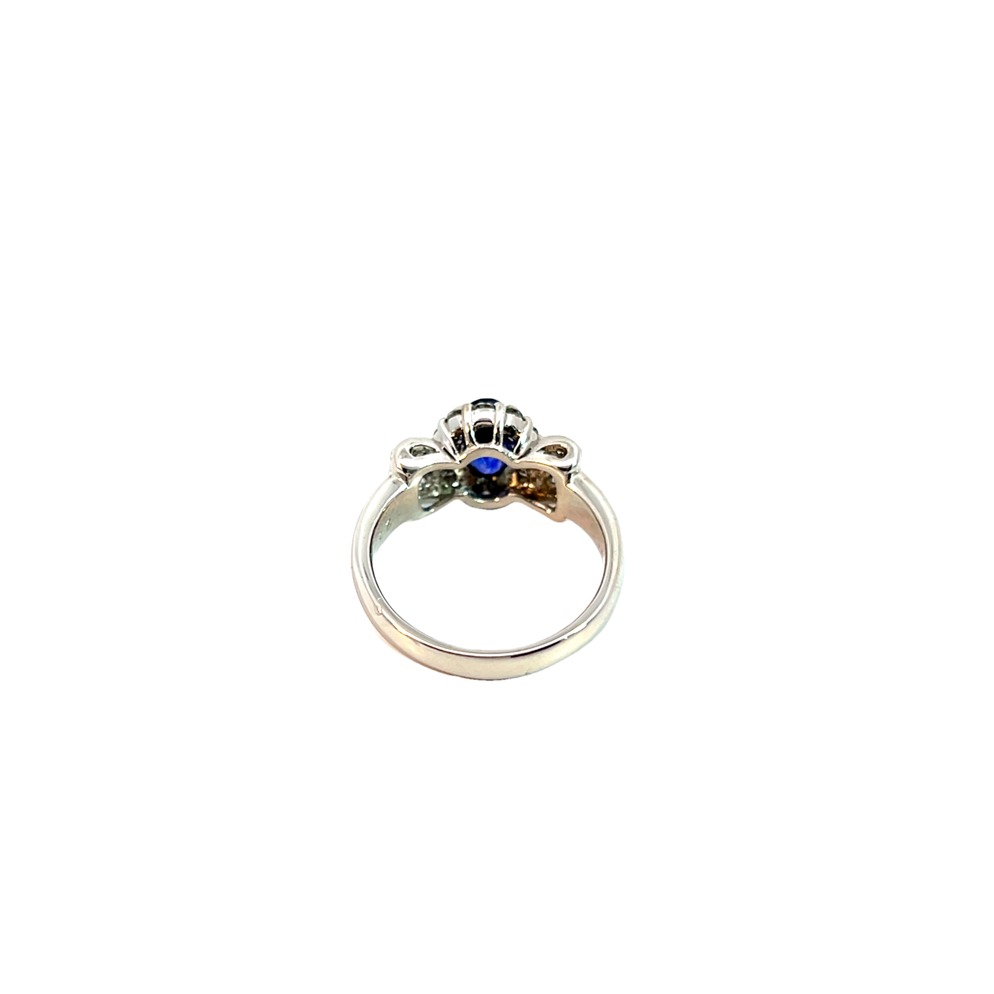 Ring Weißgold 900/- Platin mit Zertifikat Gr. 51. Nr. 6347