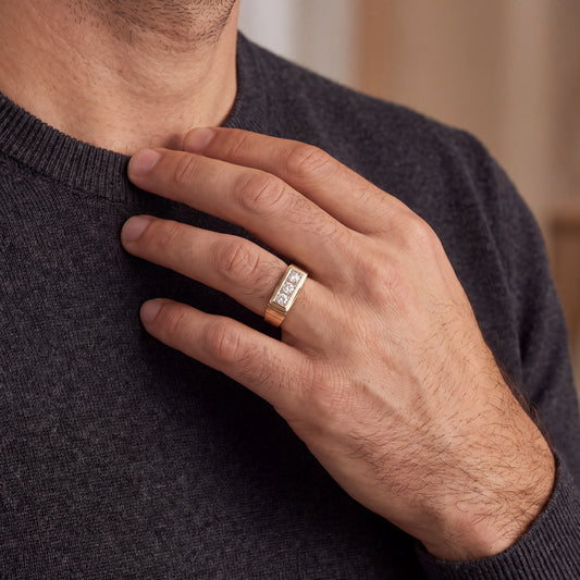 Ring Herren Gelbgold 585 / 14 Karat mit Brill. Gr. 60 Nr. 7070