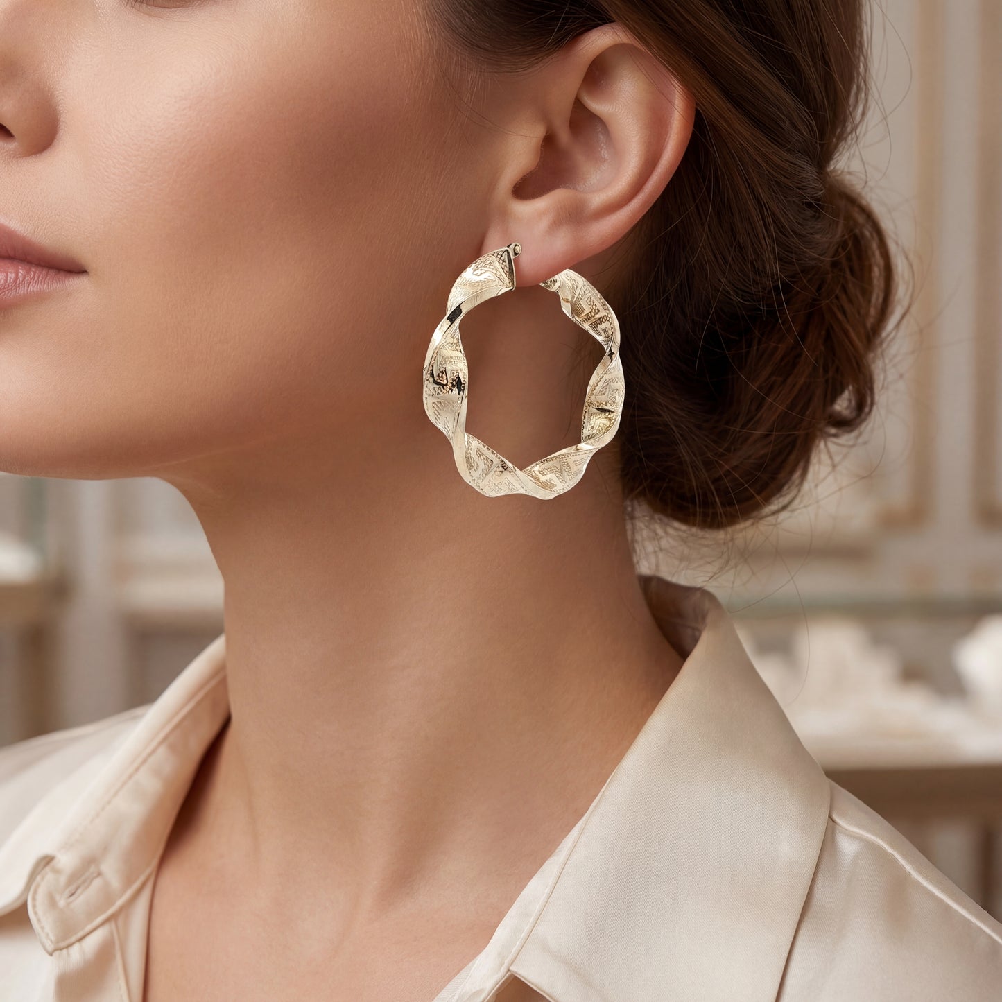 P. Creolen Gelbgold 585 / 14 Karat 41,5 mm Nr. 6949