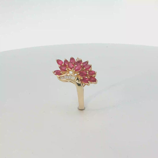 Ring Gelbgold 750 / 18 Karat mit Rubinen und Brill. Gr. 52 Nr. 6980